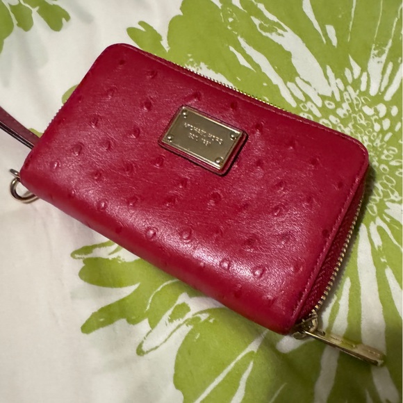 Michael Kors Zip Card Holder Wallet - Picture 1 of 3